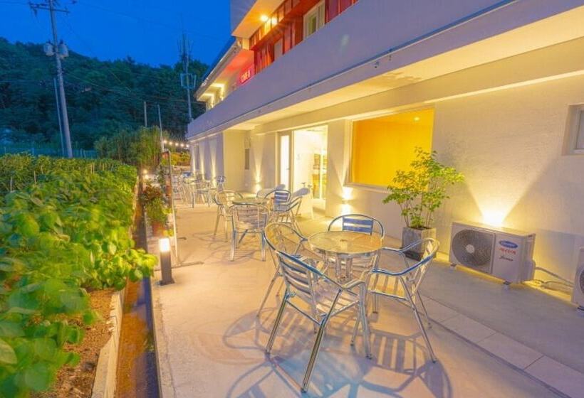 Andong Tom Sawyer S Adventure Pension