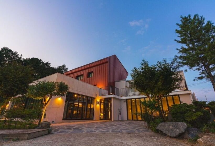 Andong Tom Sawyer S Adventure Pension