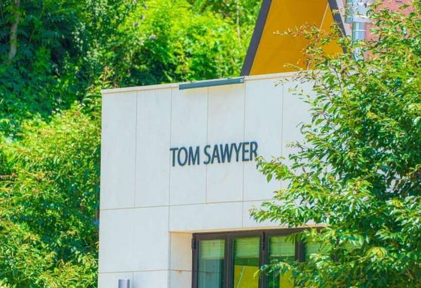 Andong Tom Sawyer S Adventure Pension