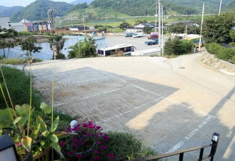 Cheongdo Bitchukje Pension