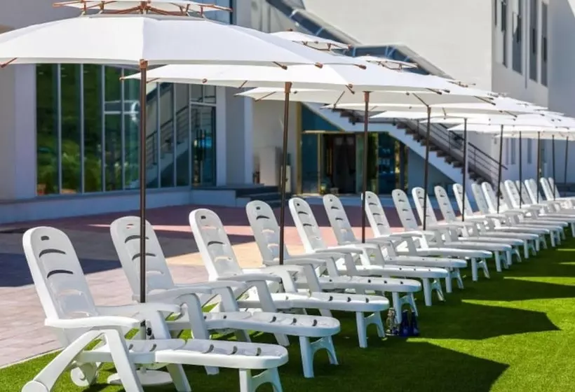 Danyang Le Blanc Pension
