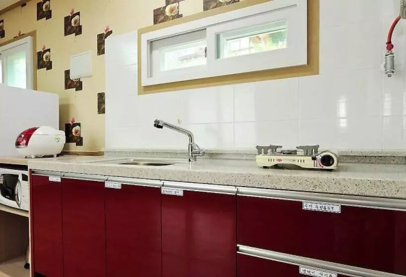 Gapyeong Sky Pet Family Dogchae Pension