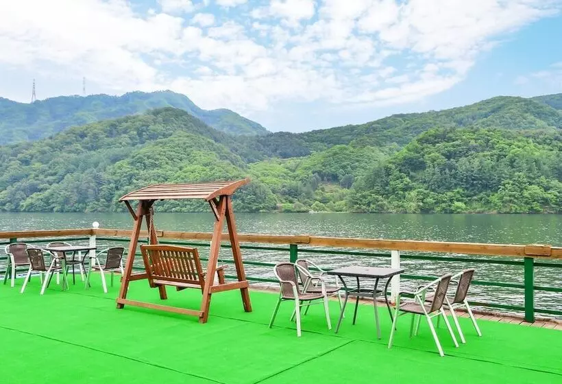 Gapyeong Club Fish Villas Pension