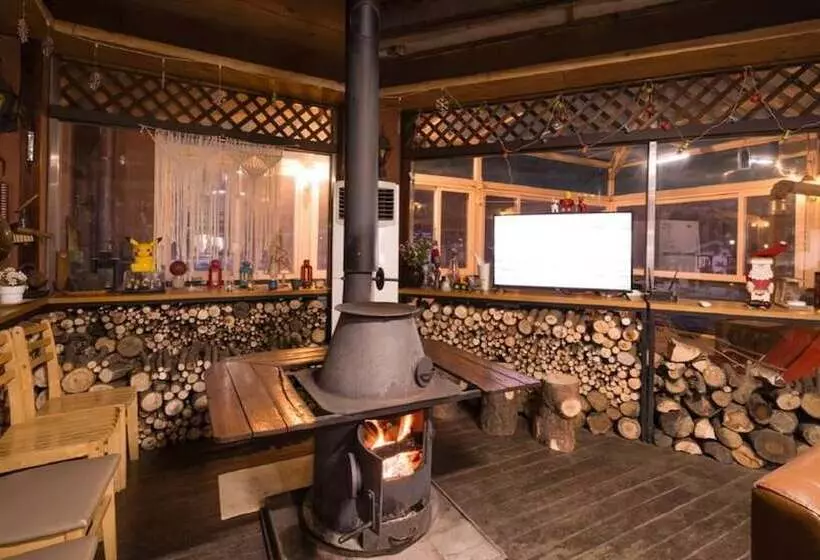 Gapyeong Myeongdongol Pension