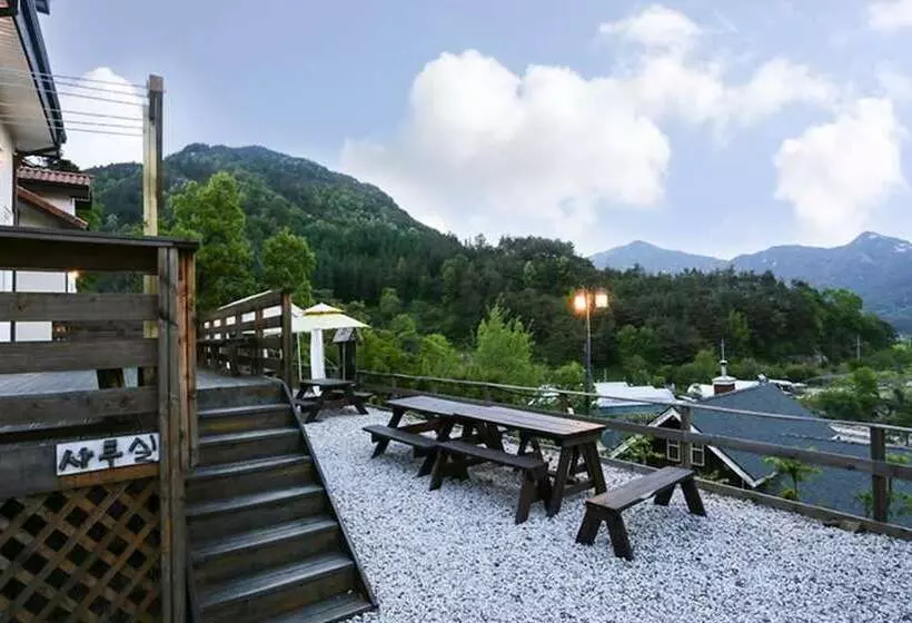 Geochang Time Stay Pension