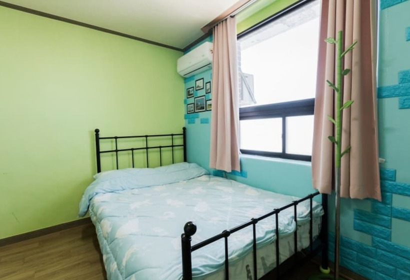 بنسيون Goseung Pasli House