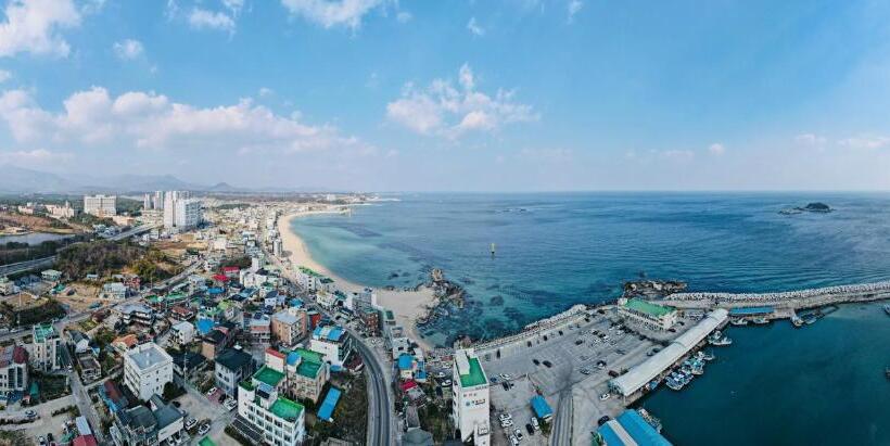 بنسيون Goseung Pasli House