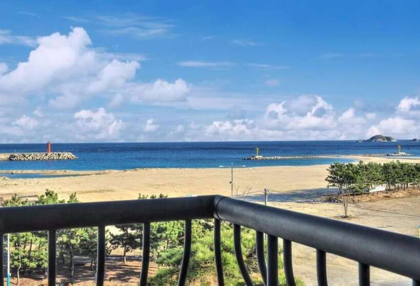 Goseong Natural House Pension