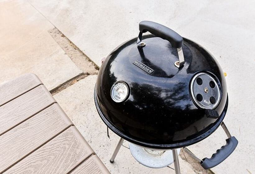 Gwangyang Banwolsanjang Pension