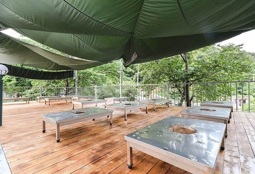 Gwangyang Banwolsanjang Pension