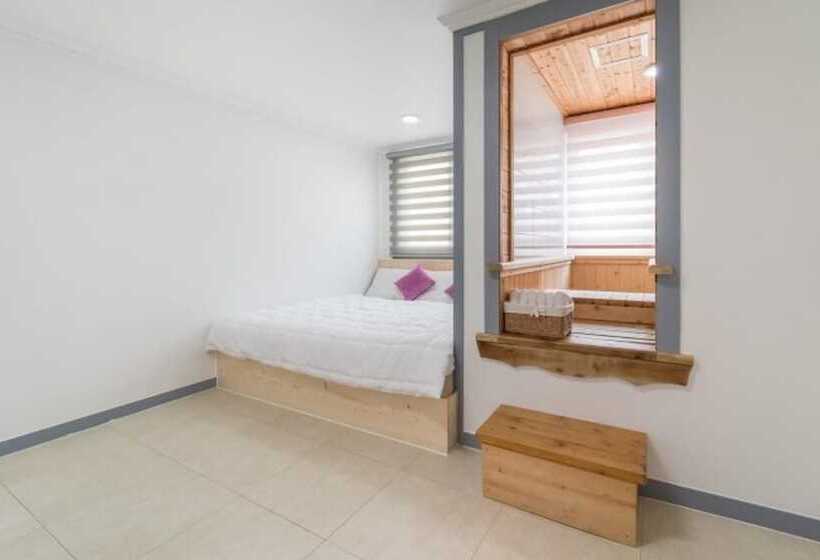 Gyeongju Victoria Diary Pension