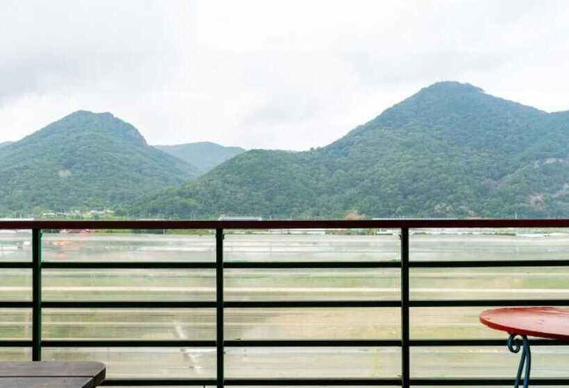 Gyeongsan Gyeongsan Pension