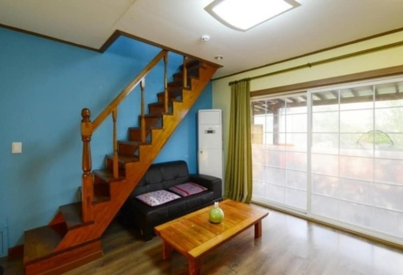 Hoengseong Byeoreulssoda Pension