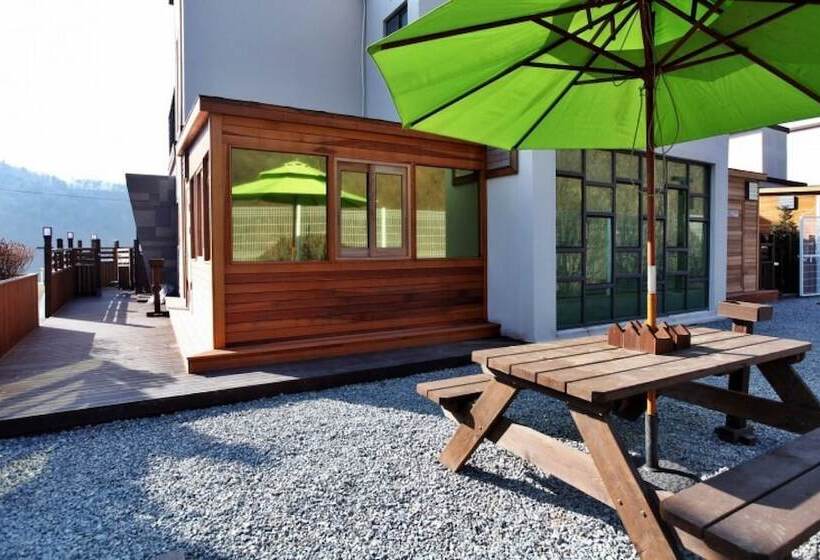 Hongcheon Blue Muffin Pension