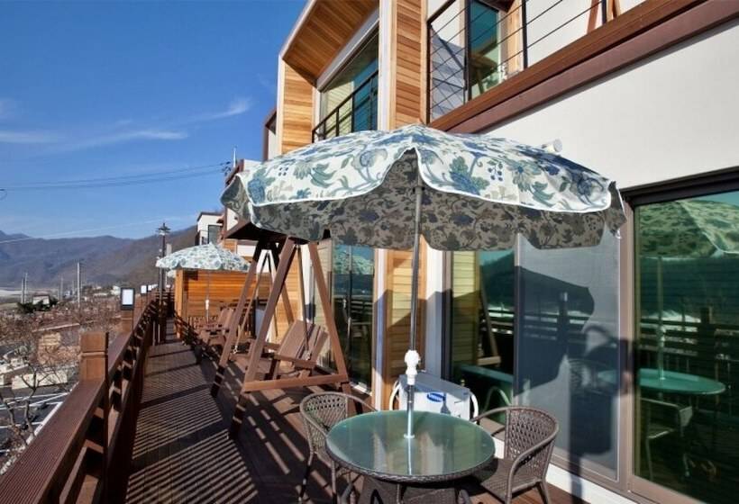 Hongcheon Blue Muffin Pension