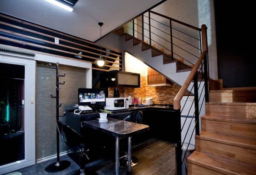 Hongcheon Blue Muffin Pension