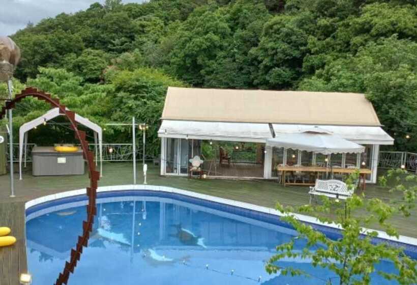 Jecheon Little Heaven Pension