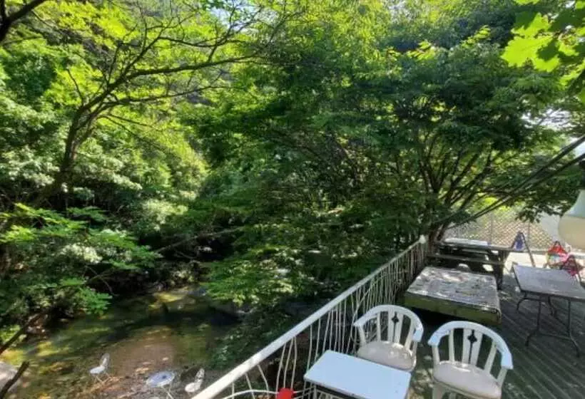 Jecheon Little Heaven Pension