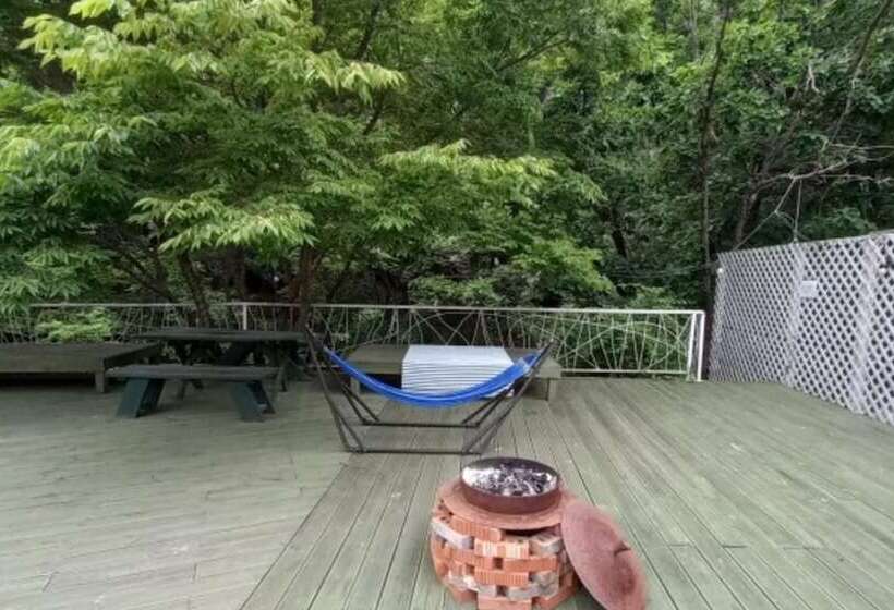 Jecheon Little Heaven Pension