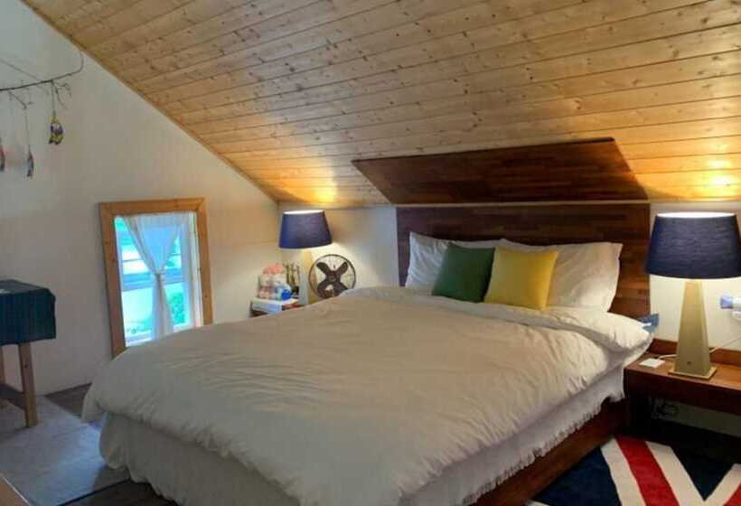 Jecheon Little Heaven Pension