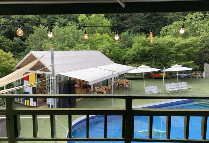 Jecheon Little Heaven Pension