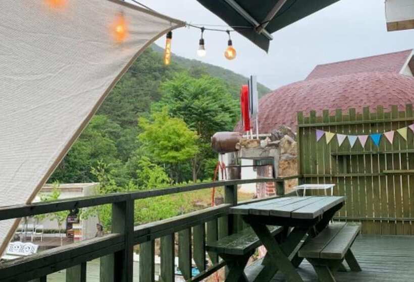 Jecheon Little Heaven Pension