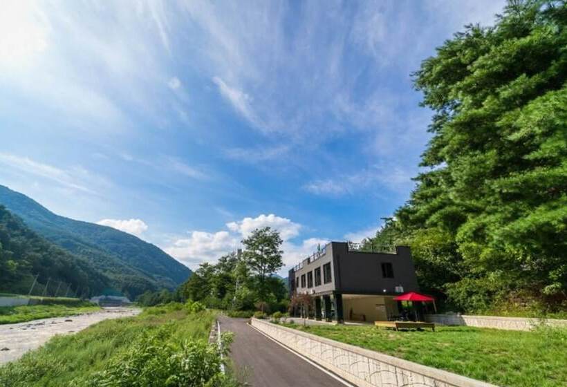 Jeongsen Eoulim Pension