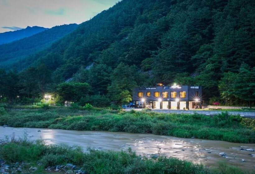 Jeongsen Eoulim Pension