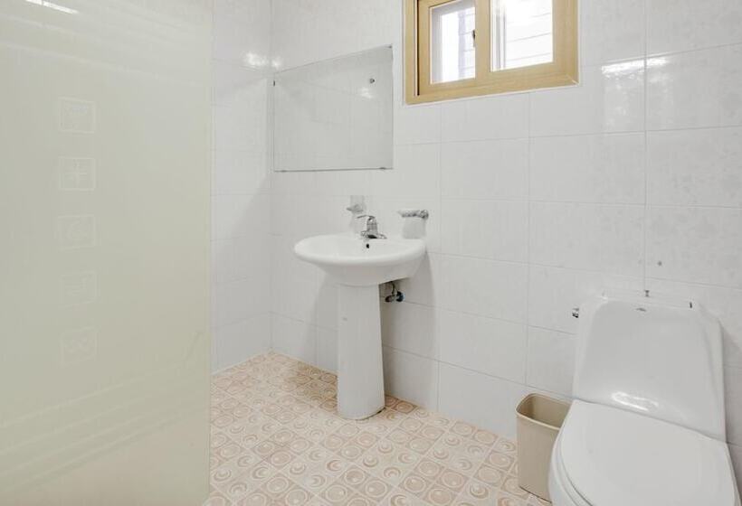 Namhae Mongdol Beach Pension