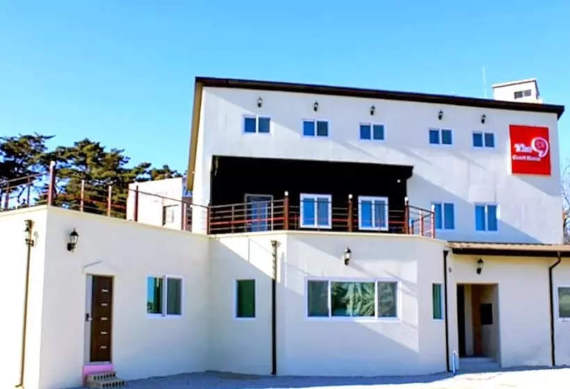 پانسیون Gangneung The Swimpyo Guest House