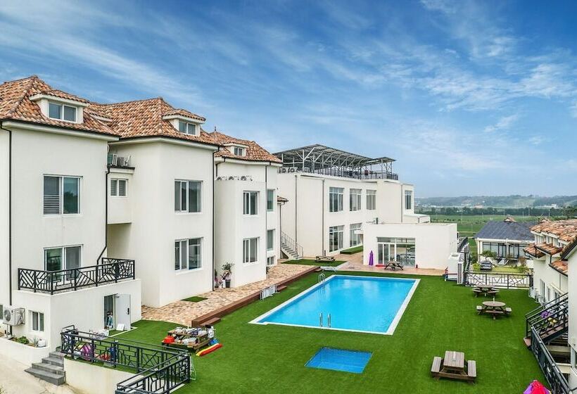 Pension Goseong Maple Kids&spa&poolivilla