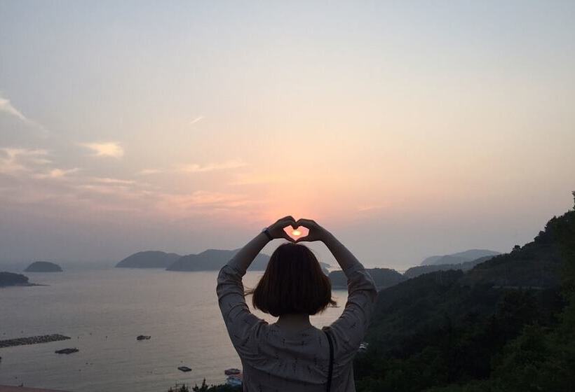 پانسیون Tongyeong Ara Guest House