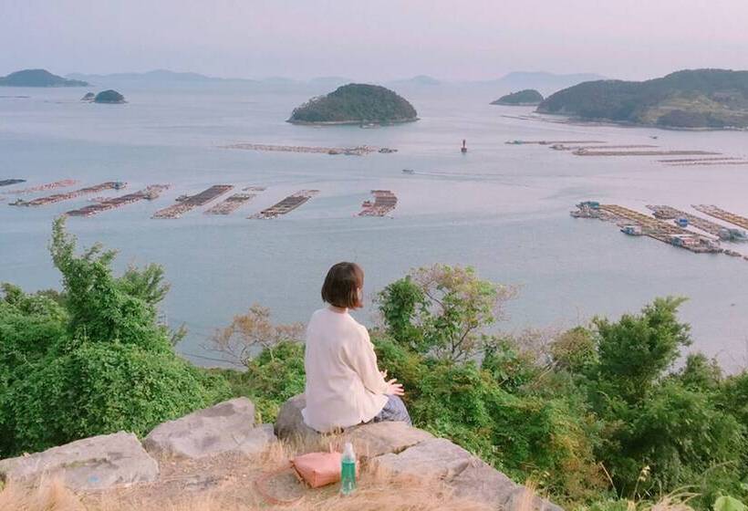 پانسیون Tongyeong Ara Guest House