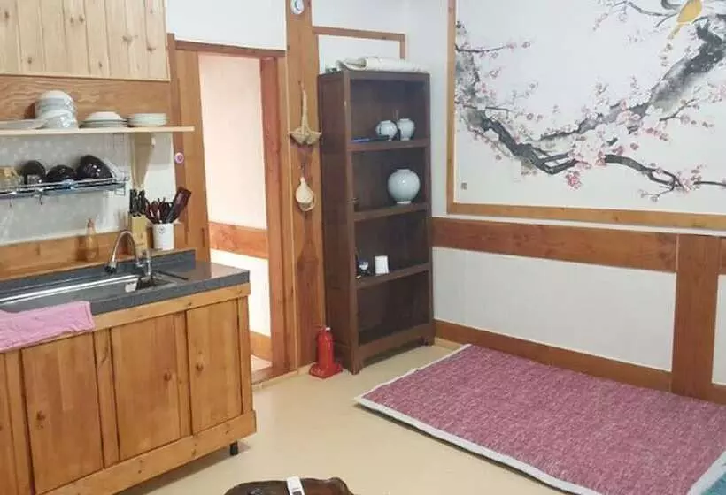 ペンション Yangpyeong Jangsu Village Hanok Stay