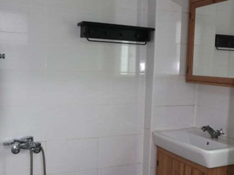 Pensió Yangyang Surf Lab