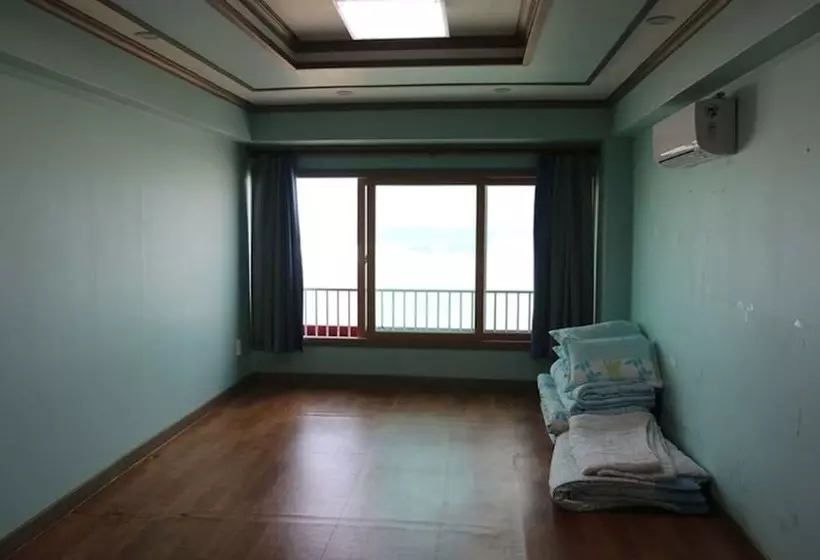 Pension  Yangyang Surf Lab