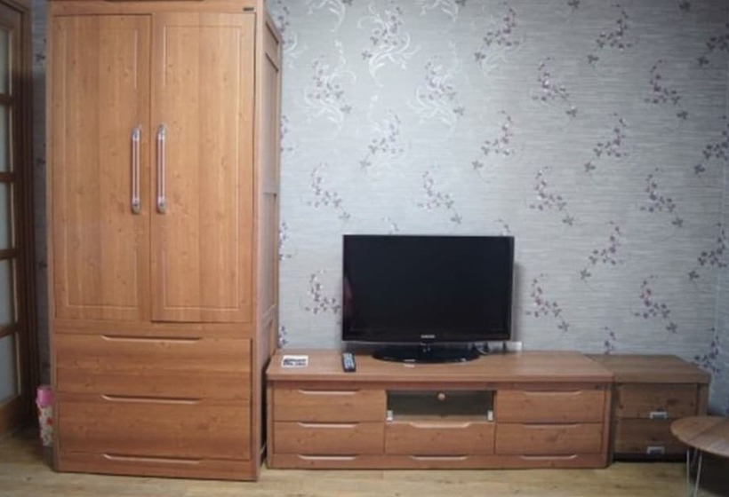 פנסיון Yeosu Haedong Vill Hostel