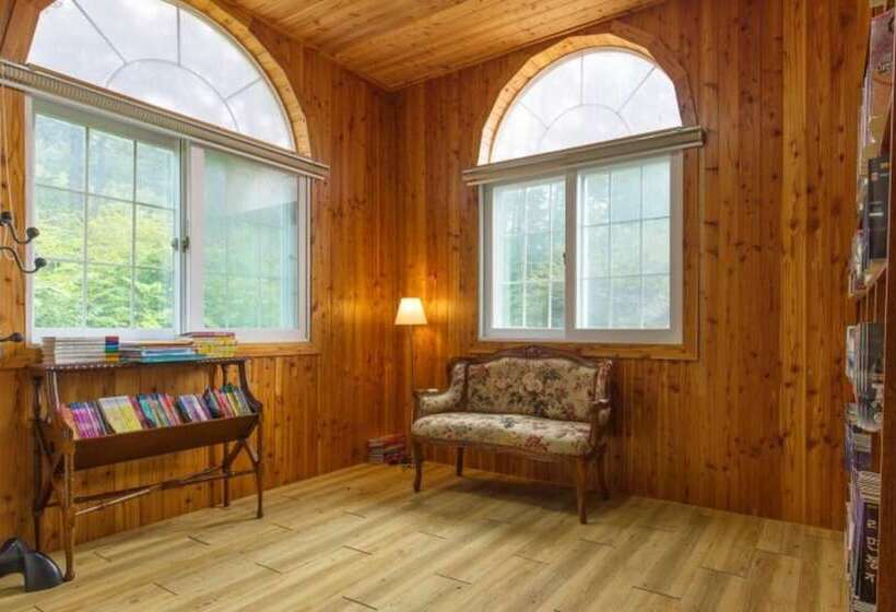 Pension Yangpyeong Lake Cabins
