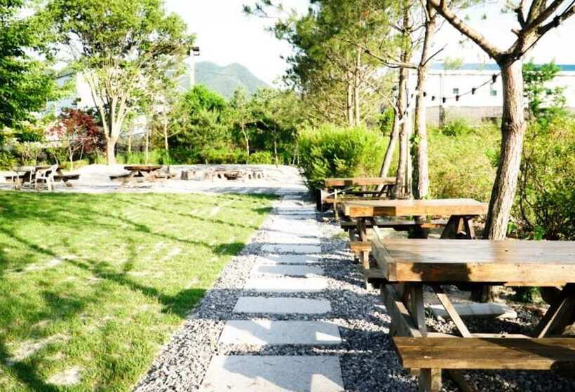 Pocheon Hanullzip Pension