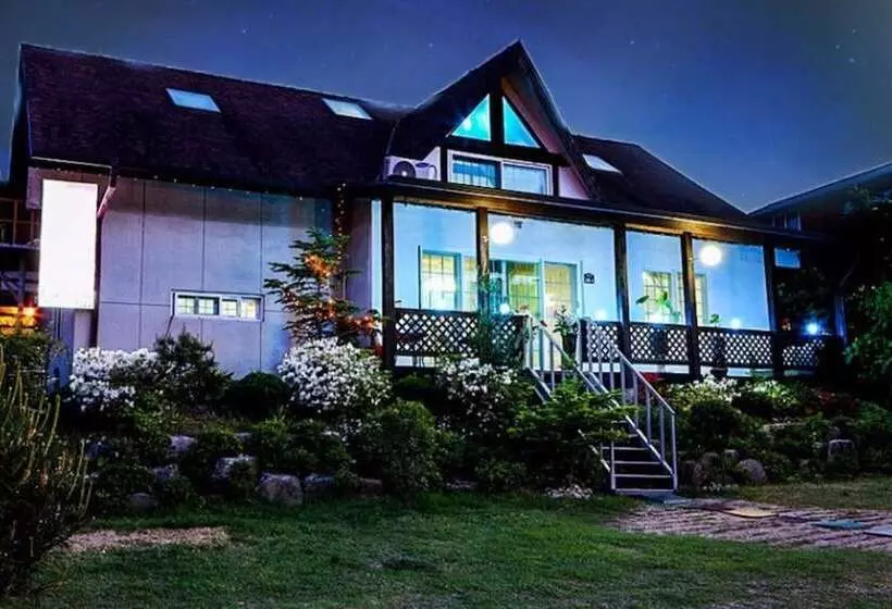 Pocheon White House Pension