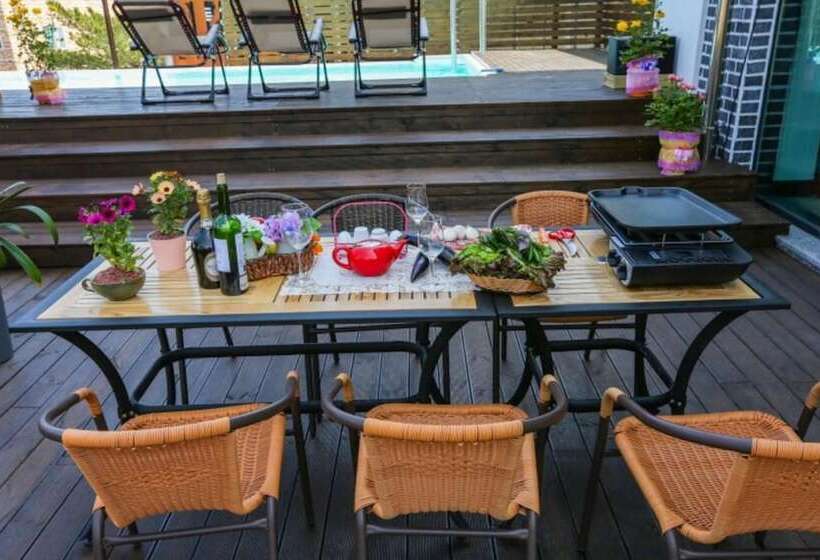 Pohang Secret Park Pension