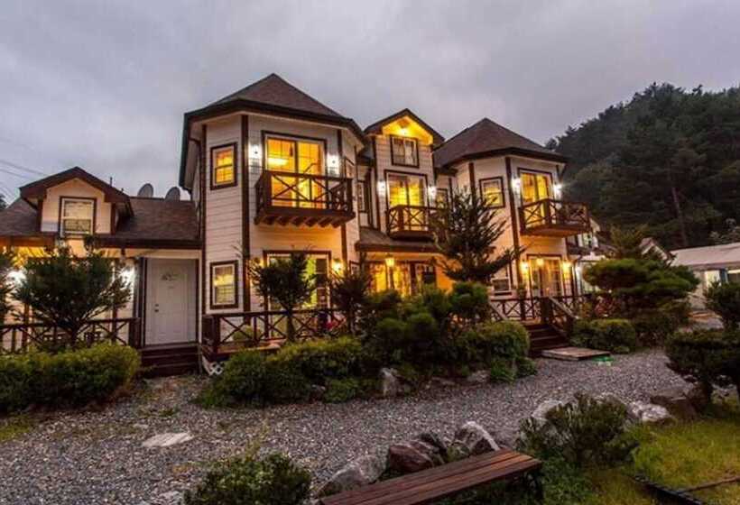 Pyeongchang Stars Of The Forest Pension