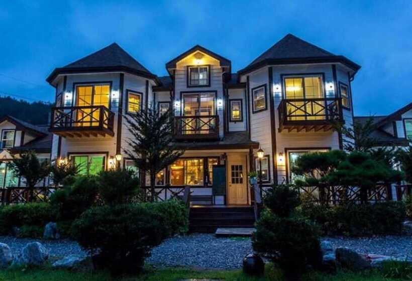 Pyeongchang Stars Of The Forest Pension