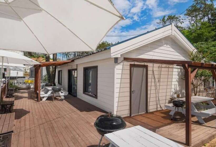 Taean Manripo Picnic Pension