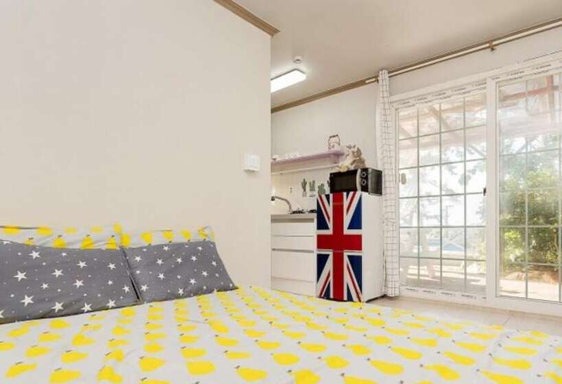 Taean Manripo Picnic Pension