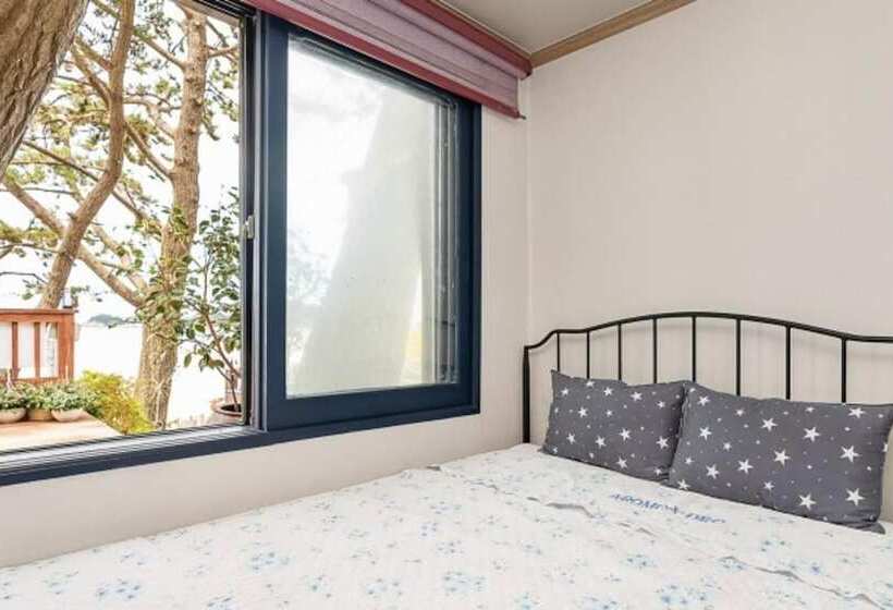 Taean Manripo Picnic Pension