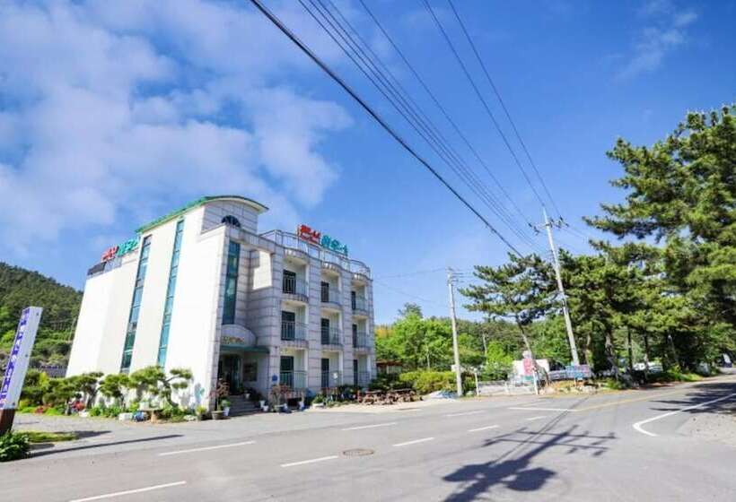 Taean Yeonpo 2020 Pension