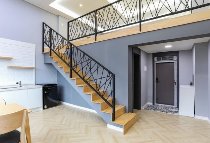 Tongyeong Asrai Pension