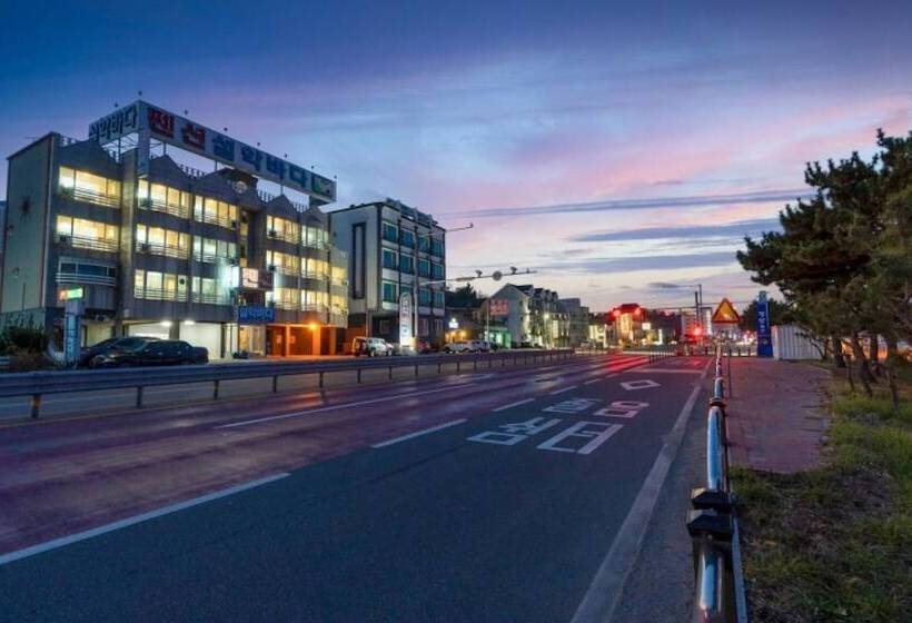 Yangyang Sorak Sea Pension