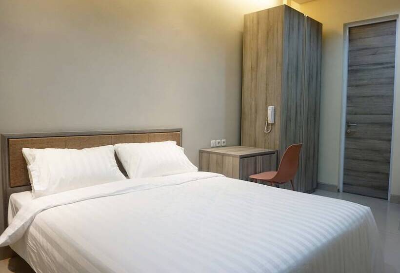 Cămin Djuragan Kamar Priority Inn